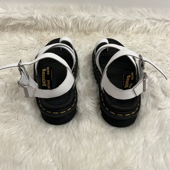 The Dr. Martens Women's Avry Hydro Toe Loop Platform Sandals White Women Size 8 - Picture 6 of 10